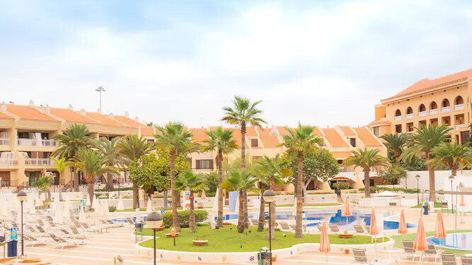 Coral Compostela Beach